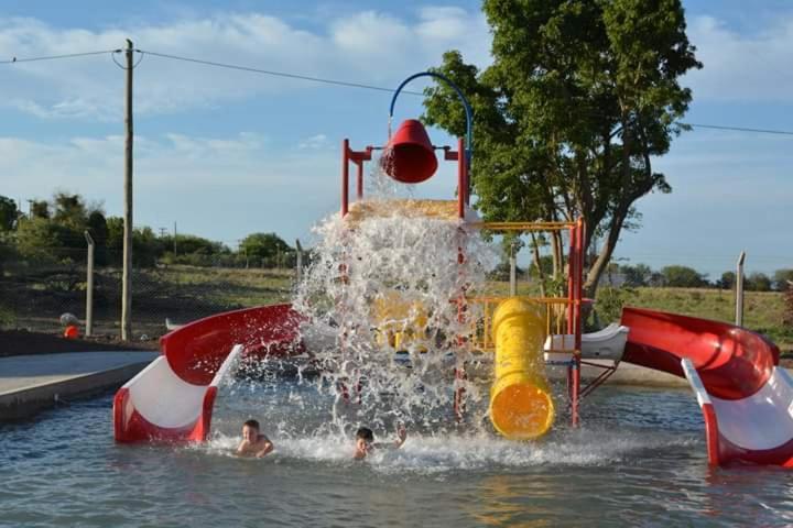 Mar De Suenos Water Park Hotel Paraná Exterior photo